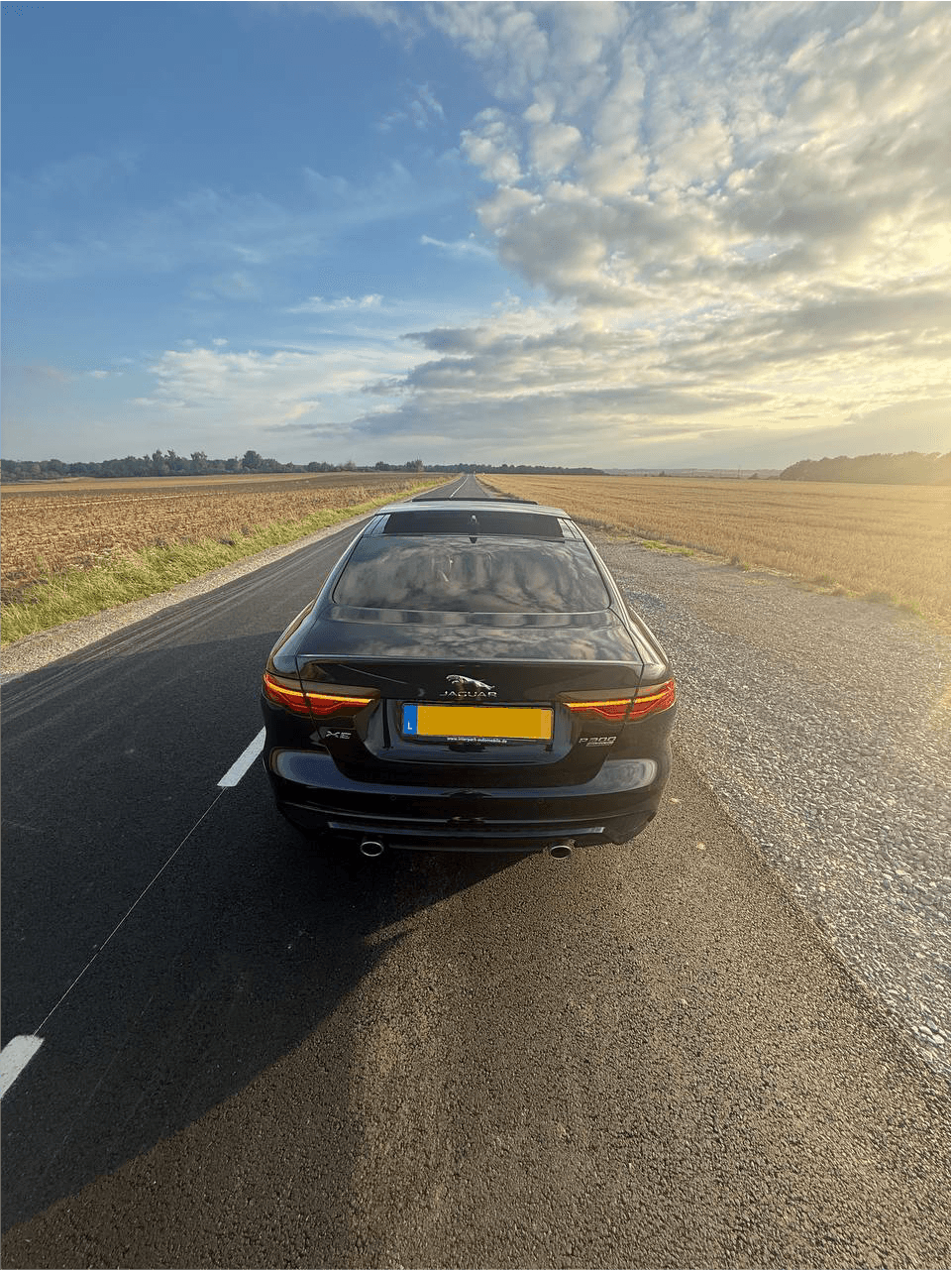 Photo Jaguar XE 4