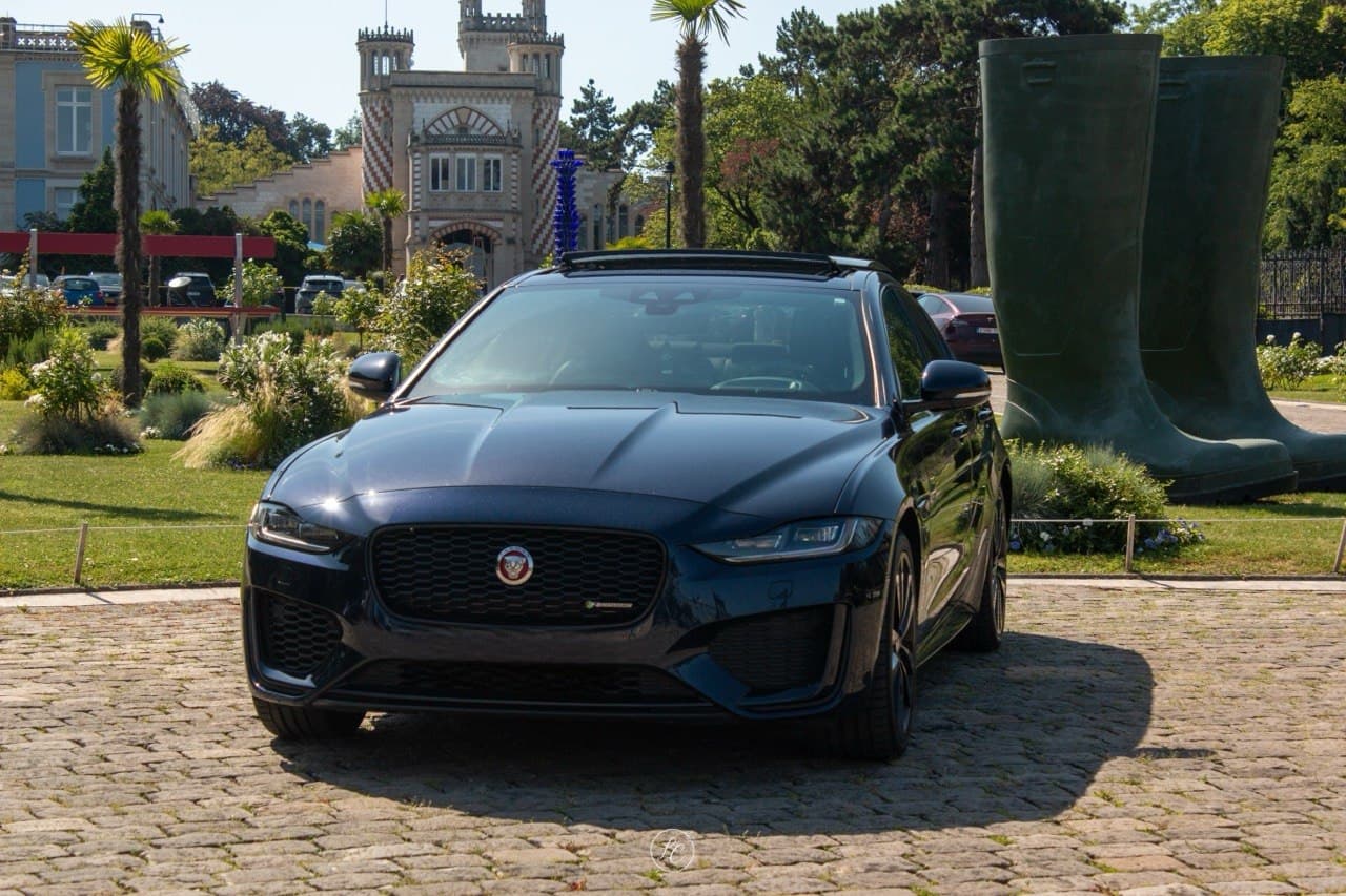 Photo Jaguar XE 0